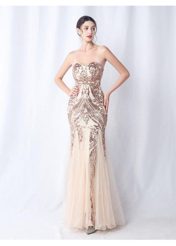 Lilac Fitted Evening Gown with Sequins and Flowing Ruffles