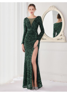 robe de soirée scintillante à sequins gris argentés avec manches longues