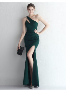 Captivating One-Shoulder Black Gala Gown