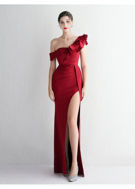 Sophisticated and Sculptural Navy Blue Evening Gown