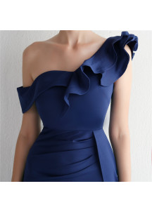 Sofisticado y Escultural Vestido de Noche Azul Marino