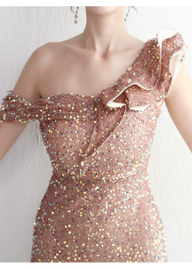 Refined Golden Rose Sequined Evening Gown with Asymmetric Neckline