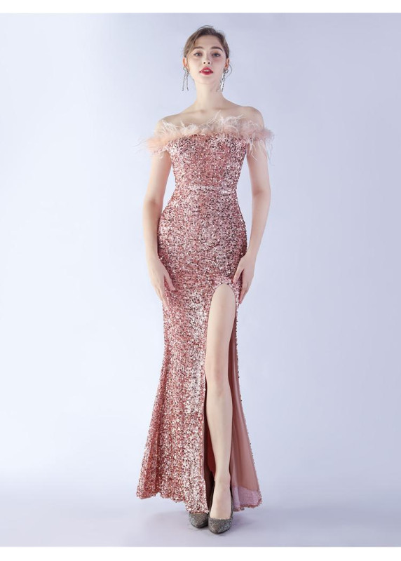 Robe de soirée rouge bordeaux étincelante à épaules de bordure de plumes